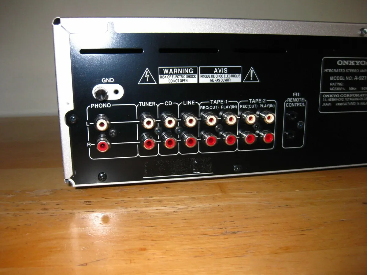 ONKYO A-9211 Quality Amplifier. - Image 3
