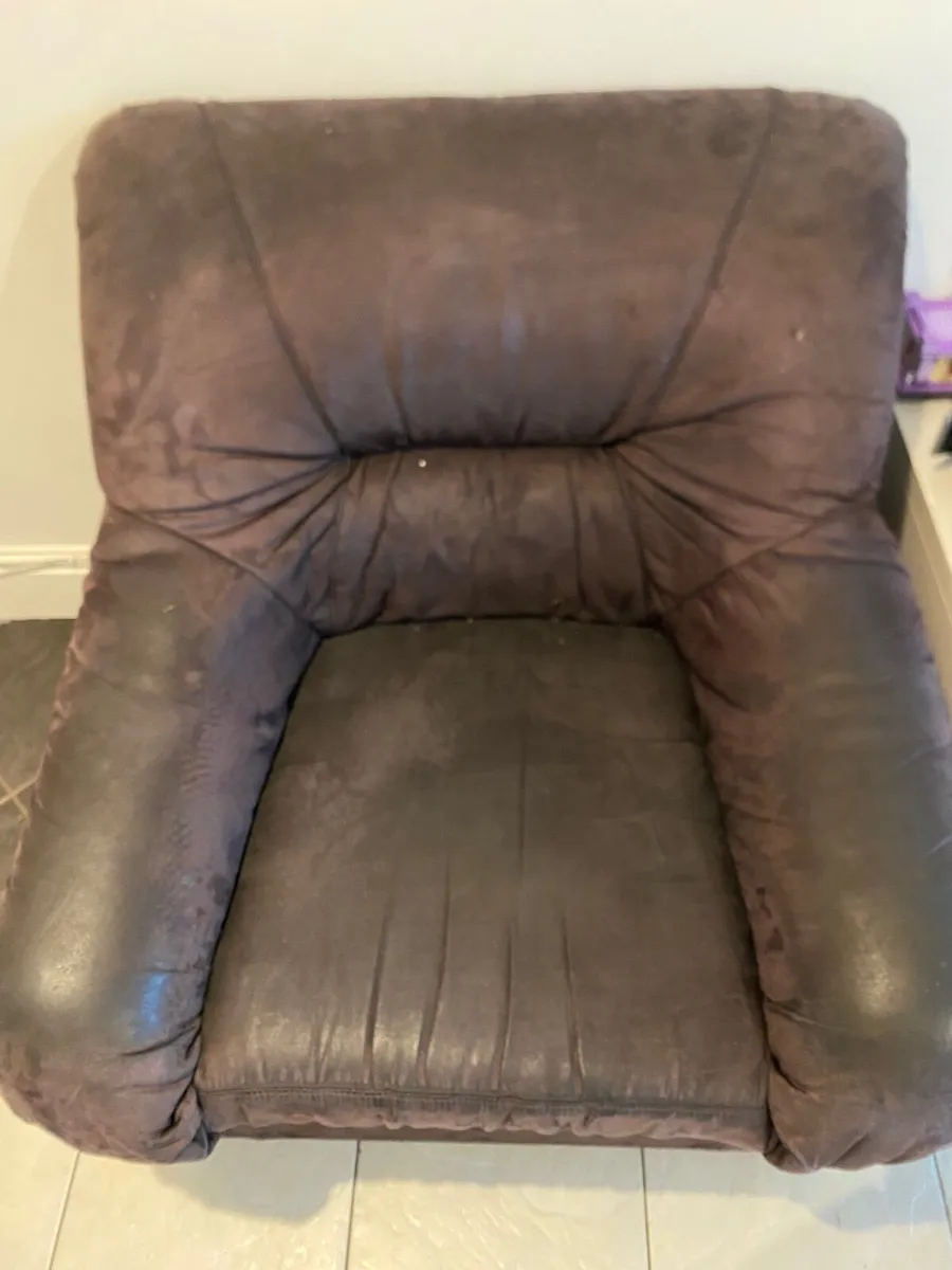 3 seater and two  seats - Image 2