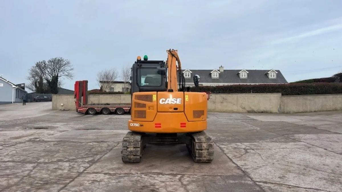 2013 Case CX75C - Image 2