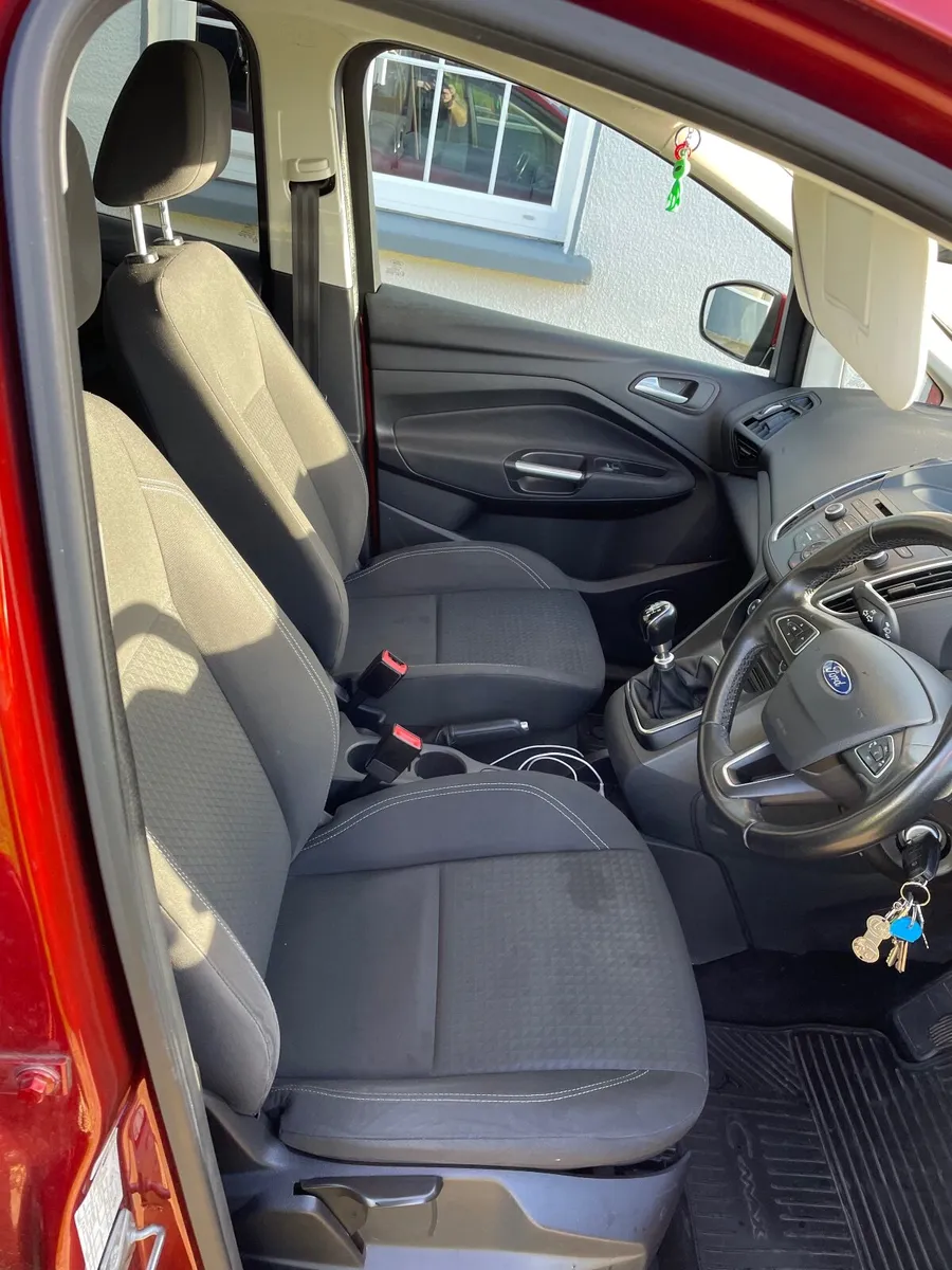 Ford C-Max 2016 - Image 4