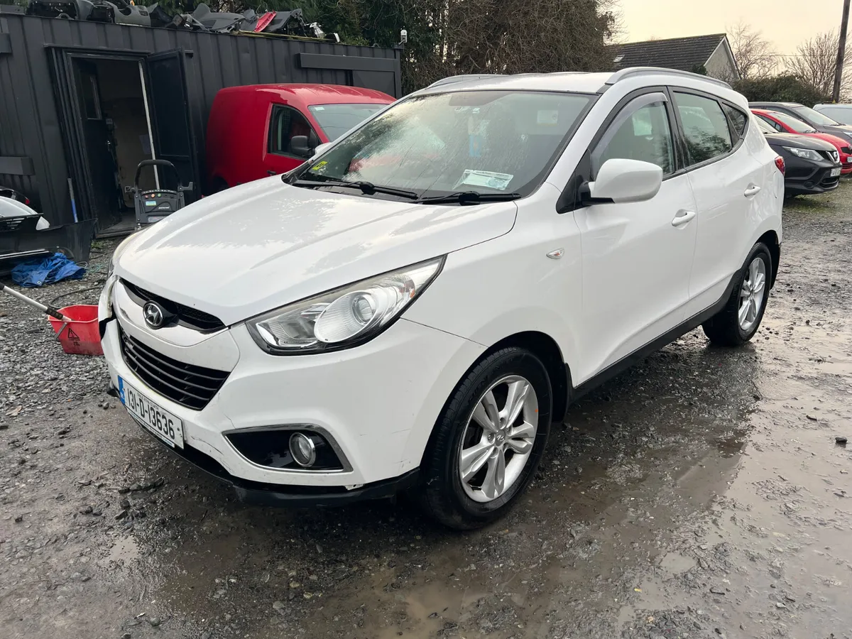 2013 Hyundai ix35  1.7 diesel light damage - Image 4