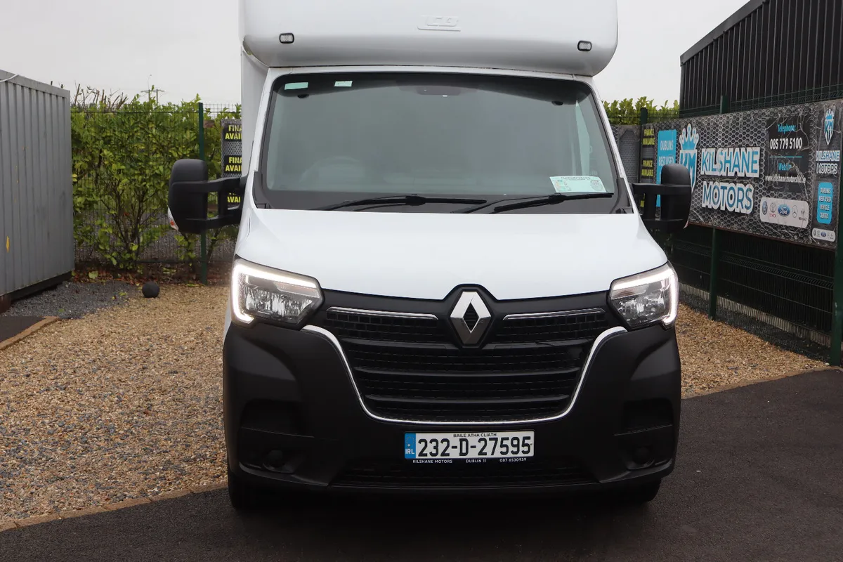 2023 RENAULT MASTER LOW PROFILE BOX BODY - Image 2
