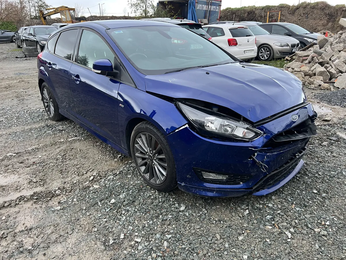 171 Ford Focus 1.5 diesel ST-Line - Image 1