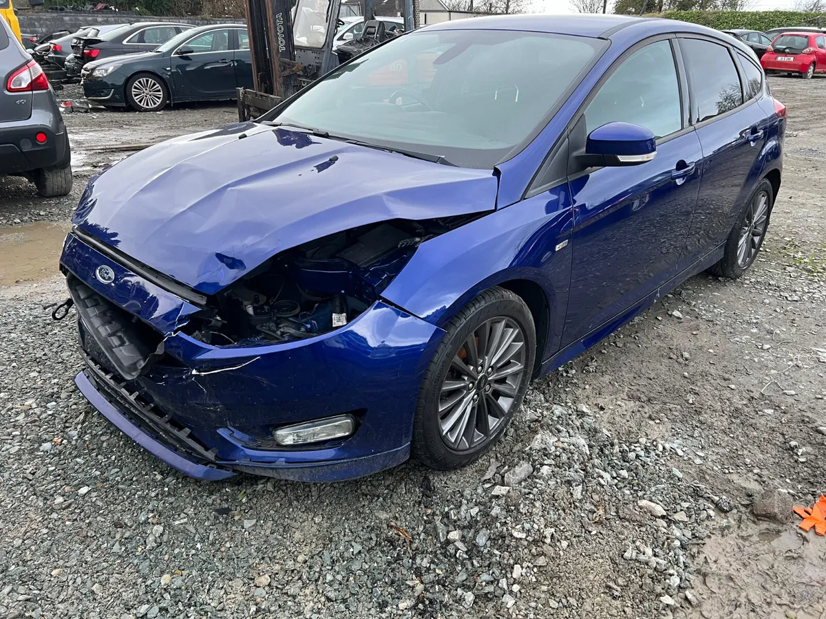171 Ford Focus 1.5 diesel ST-Line - Image 3