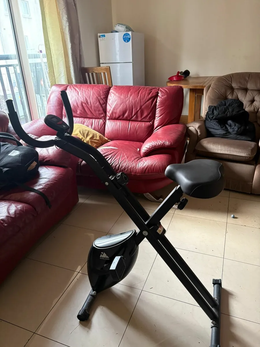 Foldable exercise bike for sale. - Image 3