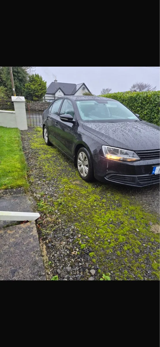 Volkswagen Jetta - Image 1