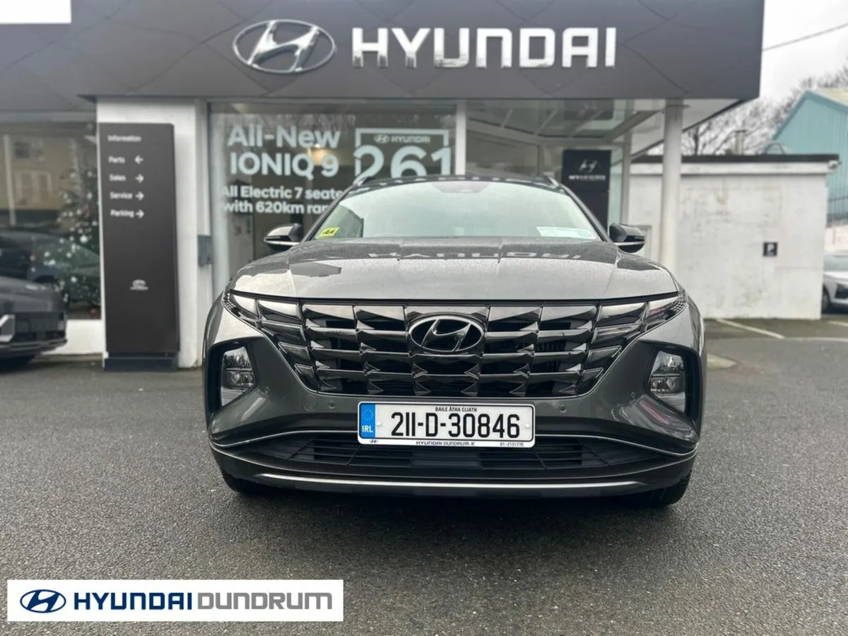 Hyundai Tucson ix35 Executive Plus 2tone 5DR Auto - Image 2