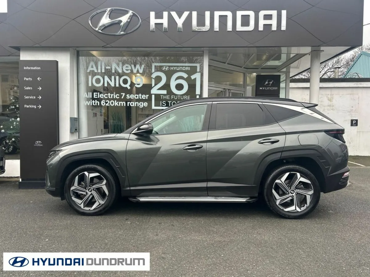 Hyundai Tucson ix35 Executive Plus 2tone 5DR Auto - Image 3