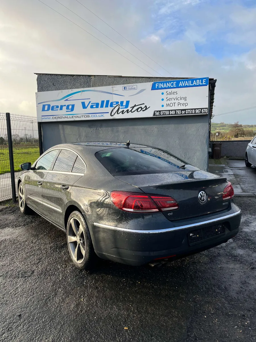 Volkswagen Passat 2014 - Image 3