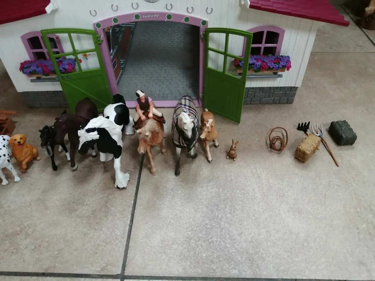 Schleich Horse Farm - Image 3