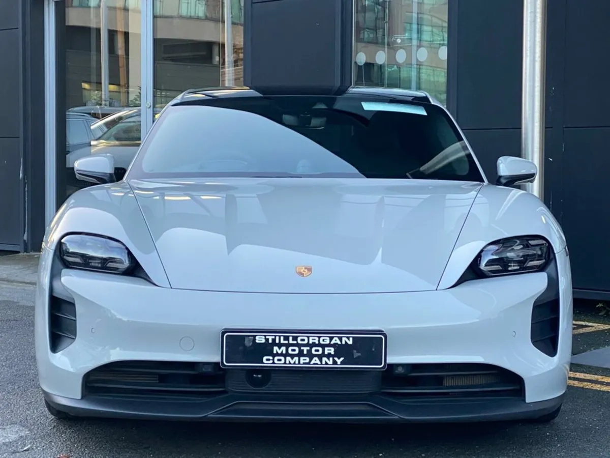 Porsche Taycan GTS Sport Turismo - Image 2