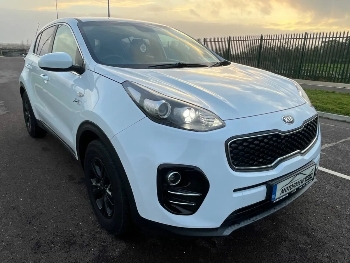 Kia Sportage 1 ISG 114BHP 5DR Black alloys, Blueto - Image 2