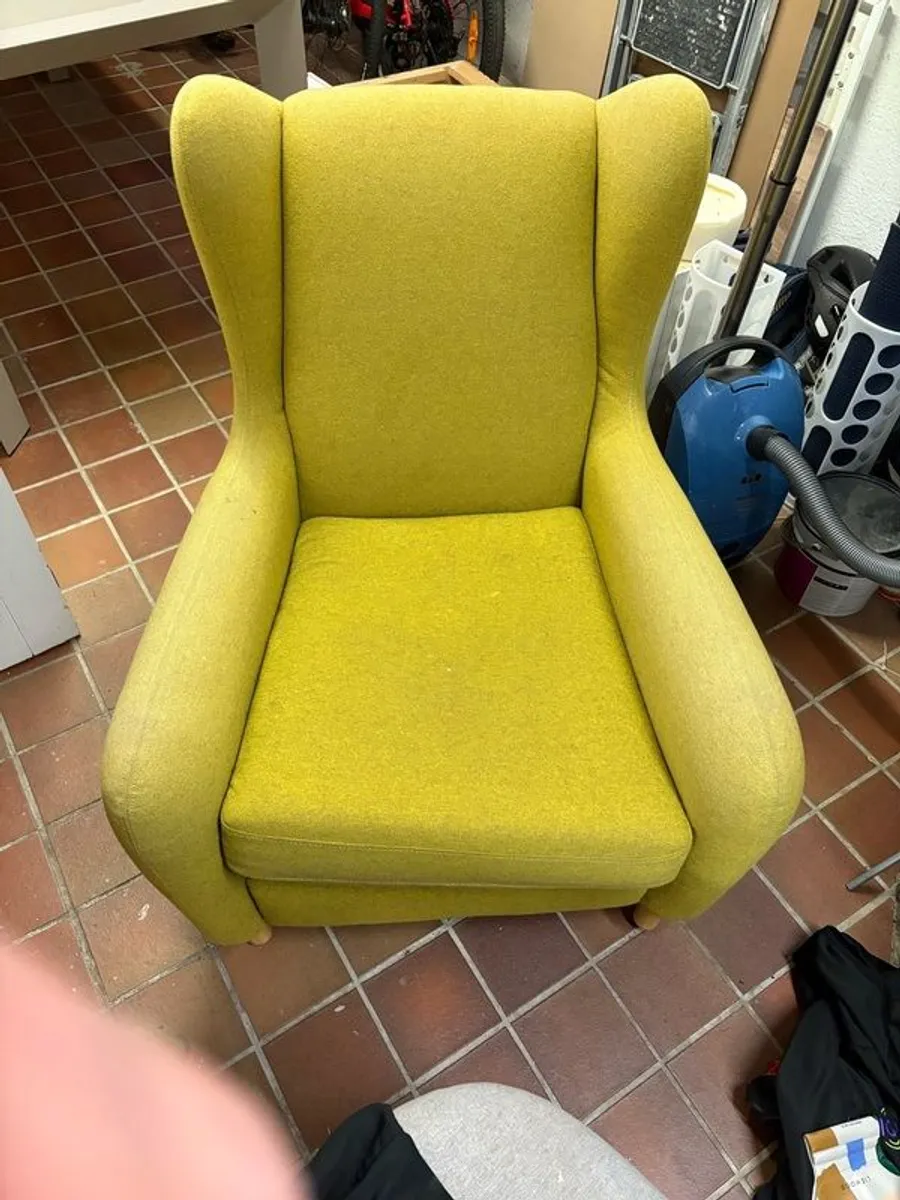 Armchair - Image 1