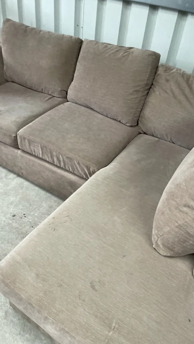 Beige corner sofa - Image 4