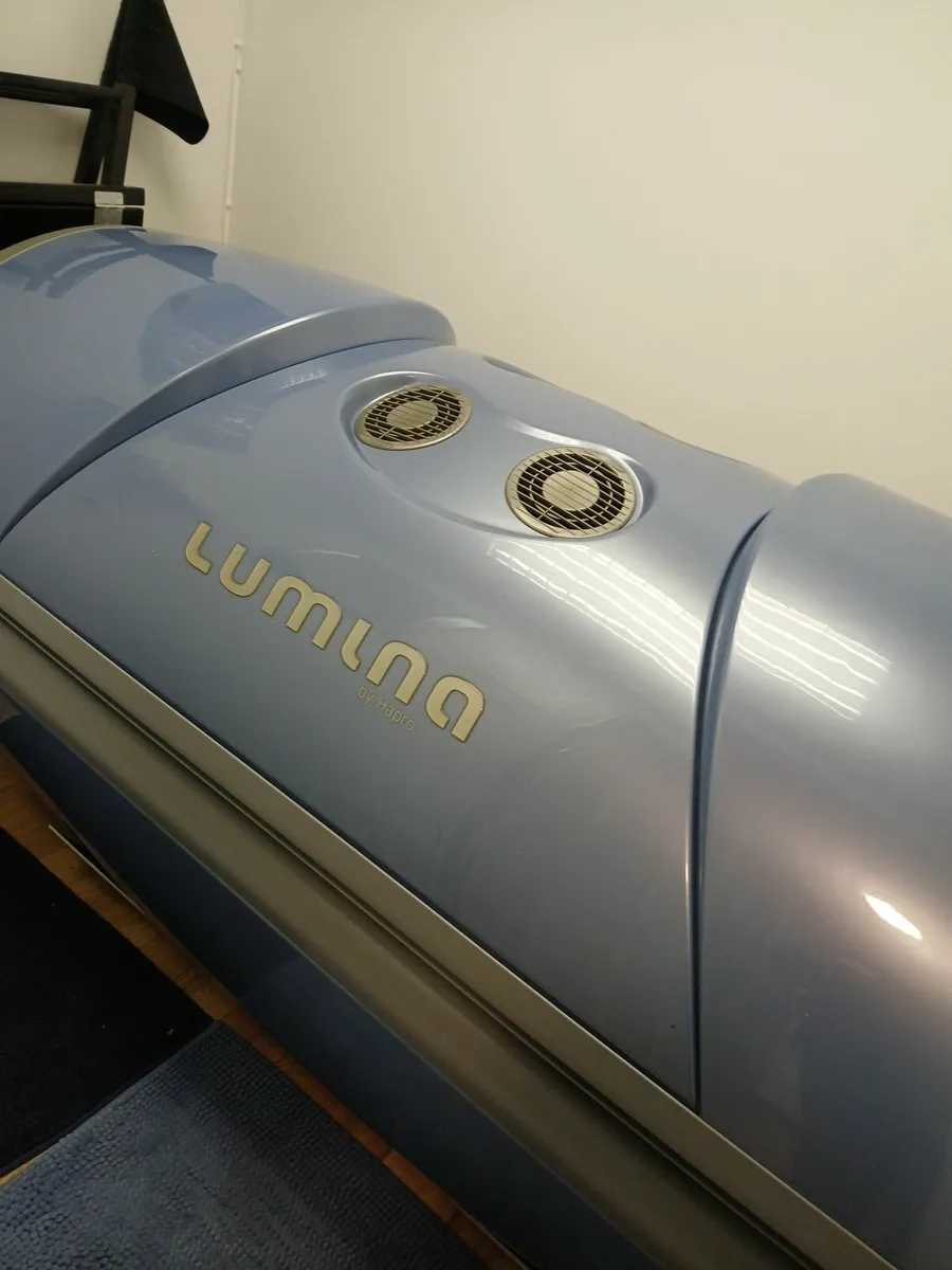 Commercial sunbed - Image 2