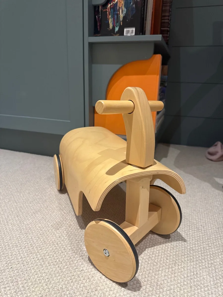 Kids concept Aidan wooden car - Image 1