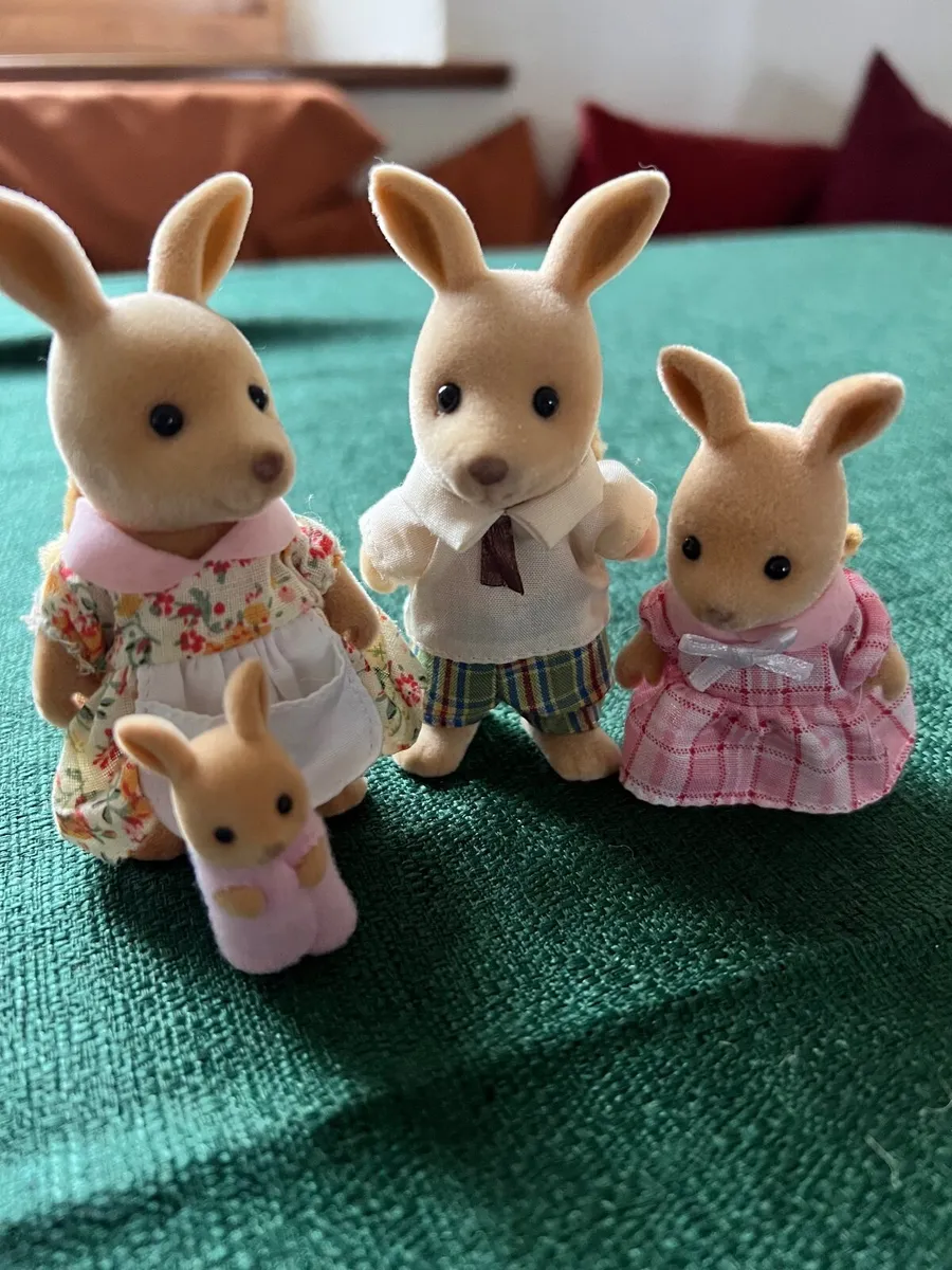 Slyvanian Families - Image 4