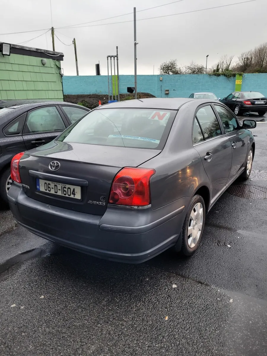 Toyota Avensis 2006 - Image 2