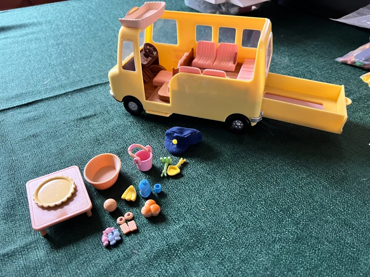 Sylvanian Nursery Bus - Image 2