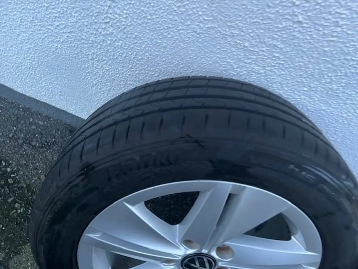 VW Alloy Wheels 205-55-16 - Image 3