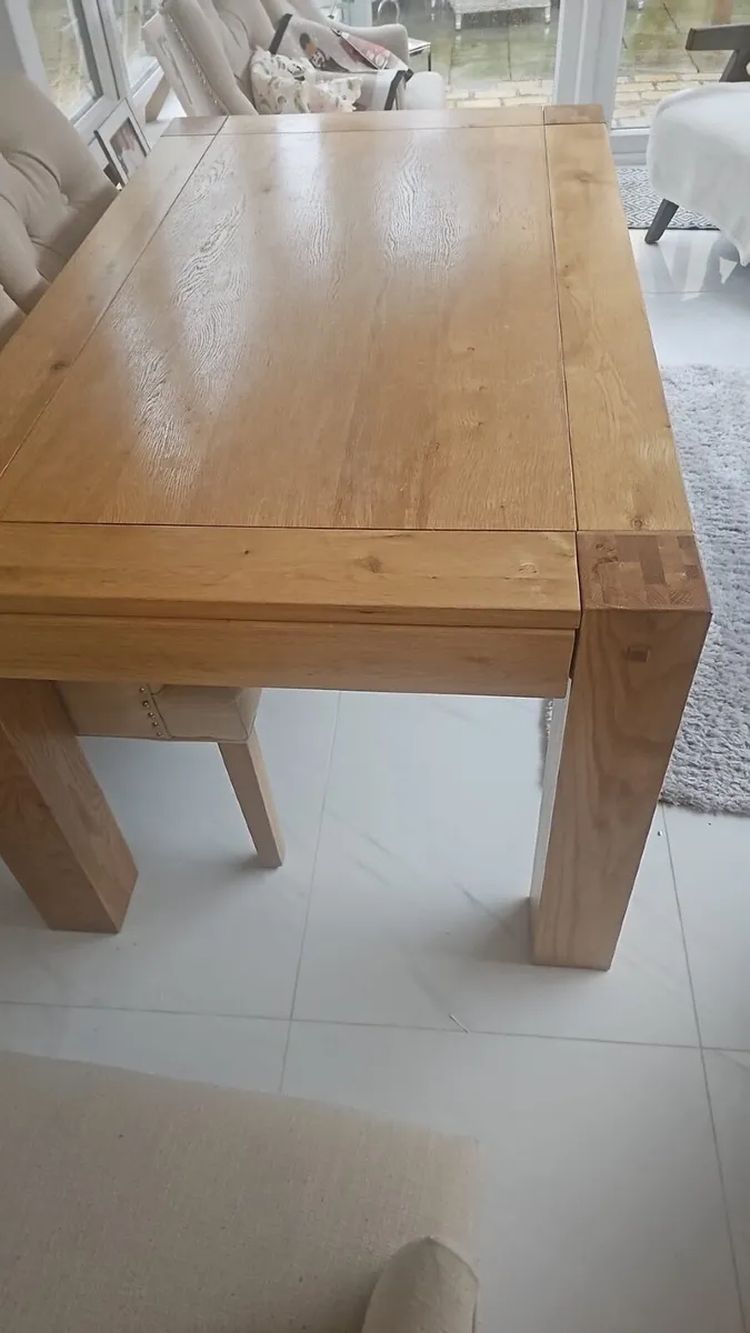 Solid wood extendable dining  table - Image 2