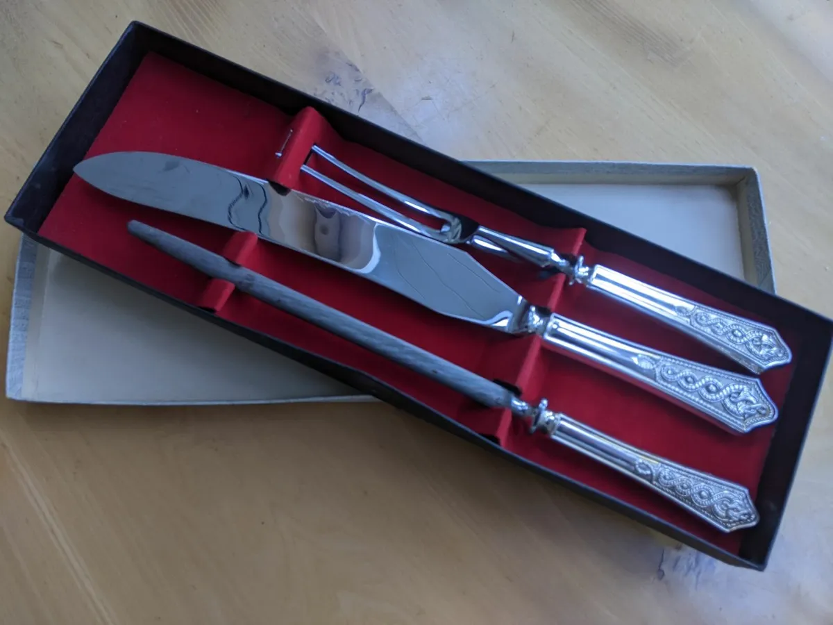 Carver Set - Image 1