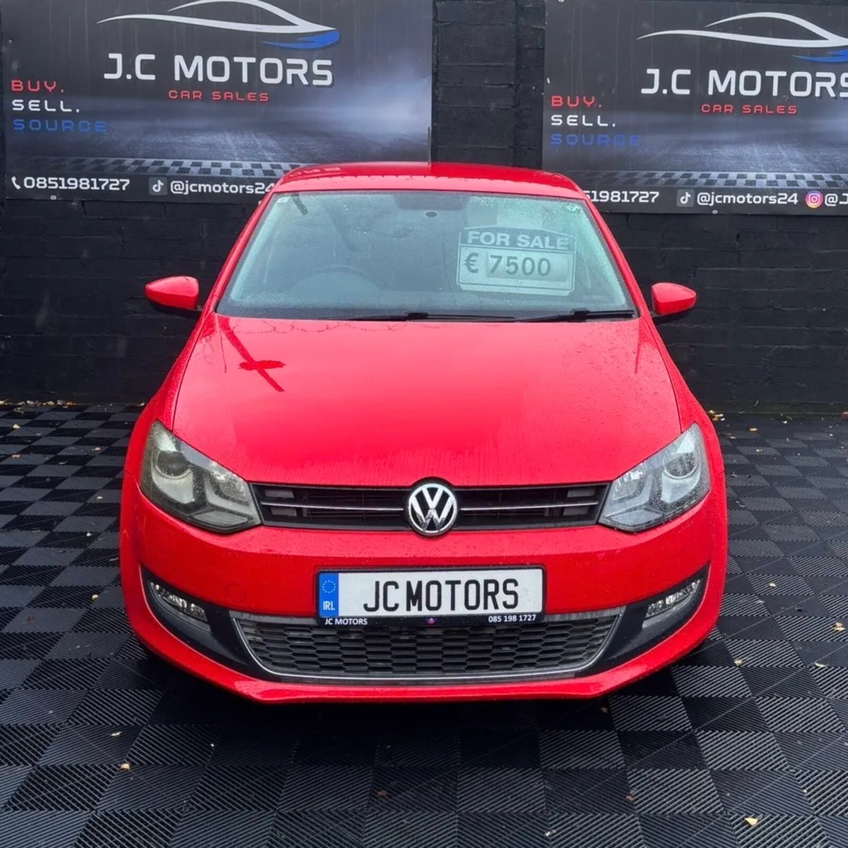 2010 VW Polo (Low KM) Automatic - Image 2