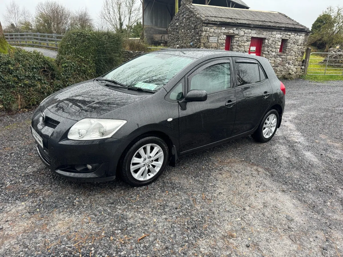 Toyota Auris 1.4 low mileage ‼️ - Image 2