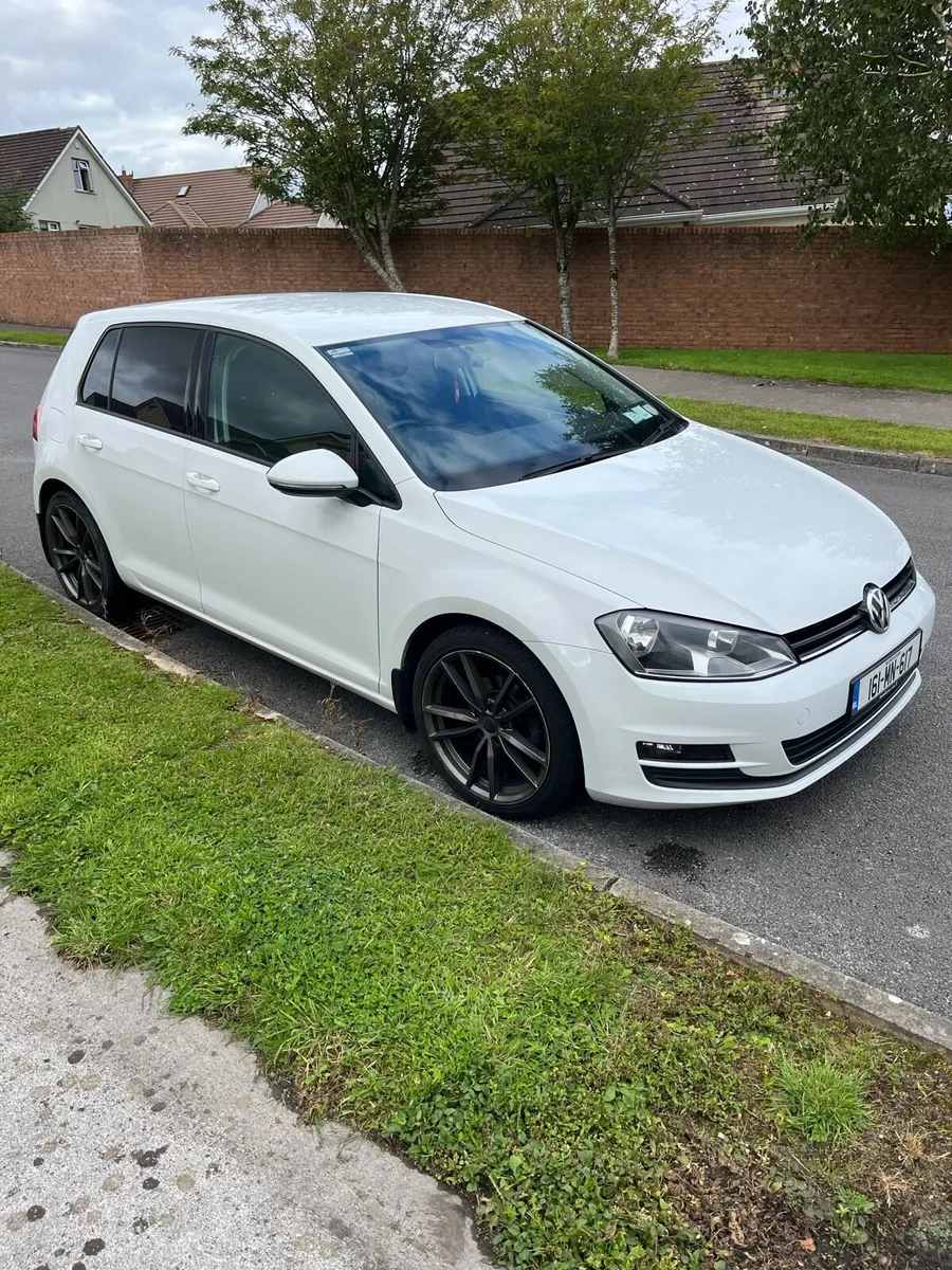 Volkswagen Golf - Image 1