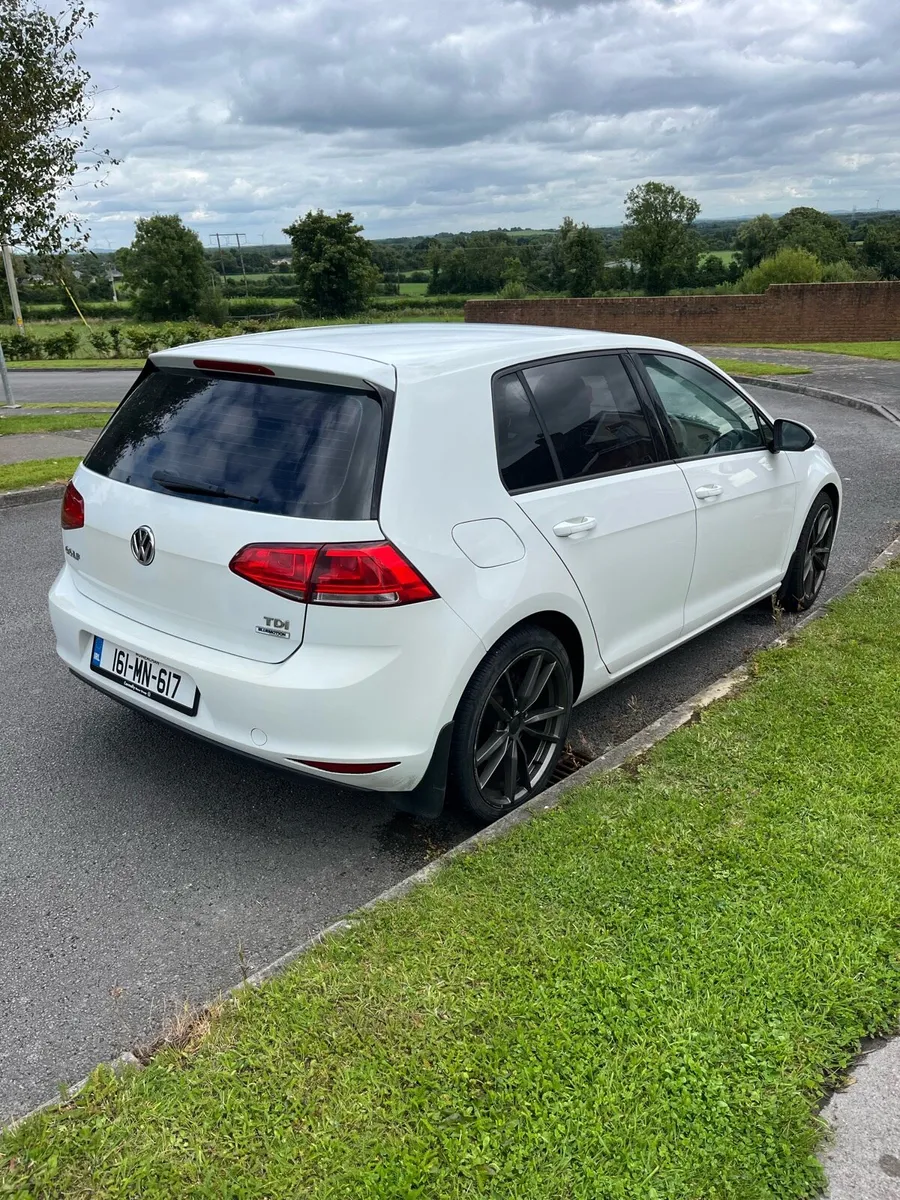 Volkswagen Golf - Image 3