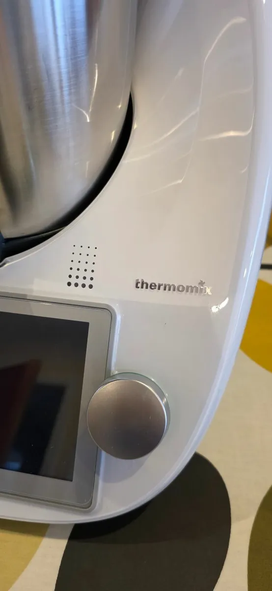 Thermomix TM6 with warranty - Image 1