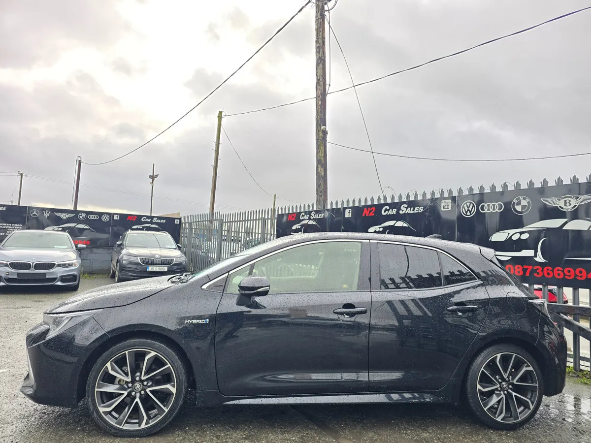 191 Toyota Corolla Hybrid, NEW NCT, VERY CLEAN - Image 4