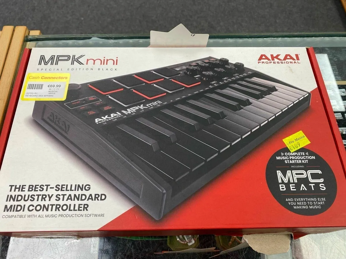 AKAI MPK Mini MIDI Controller - Image 2