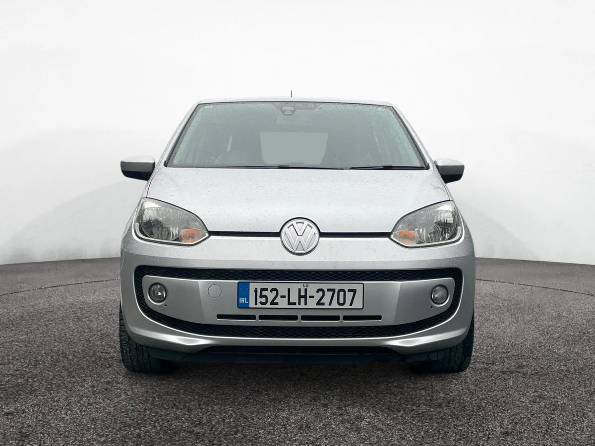 Volkswagen UP Automatic - Image 2