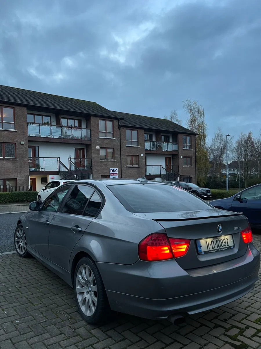 2011 BMW 316D NCT 06/26 - Image 1