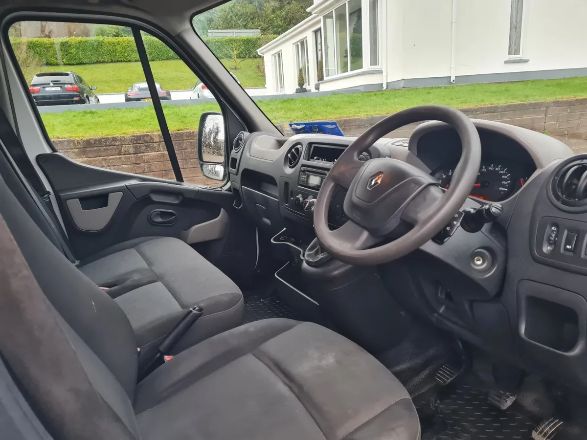 Renault Master 2016 - Image 3