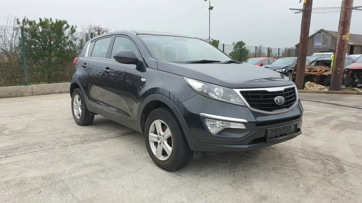 *For parts* Kia Sportage, 1.7 diesel 6 speed (2014 - Image 1