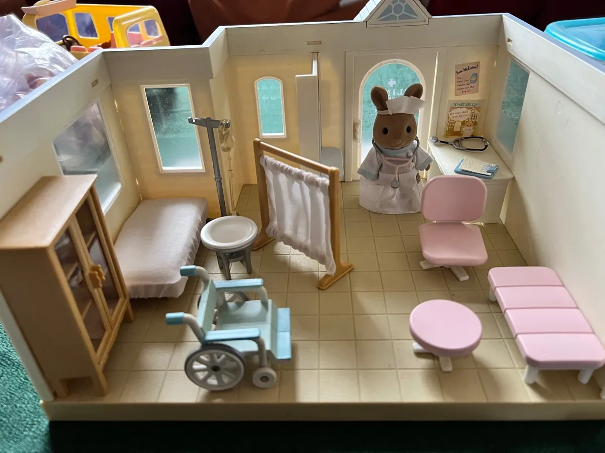 Sylvanian Clinc - Image 3