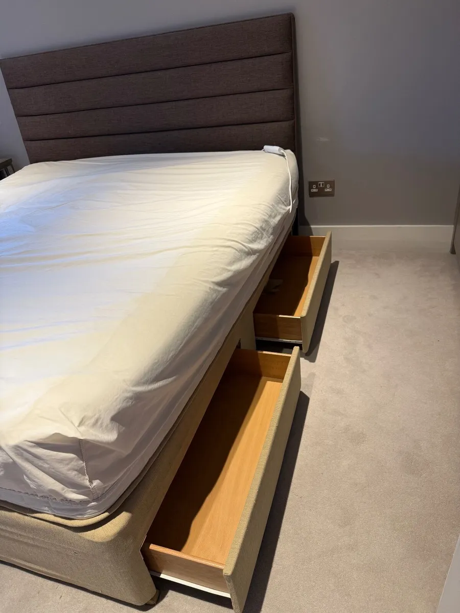 Superking divan base and headboard - Image 2