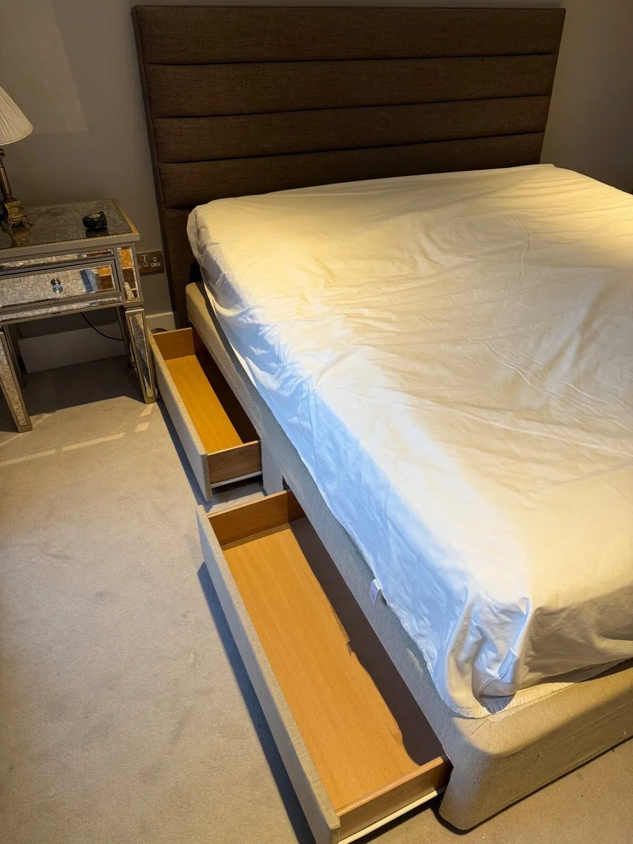 Superking divan base and headboard - Image 3