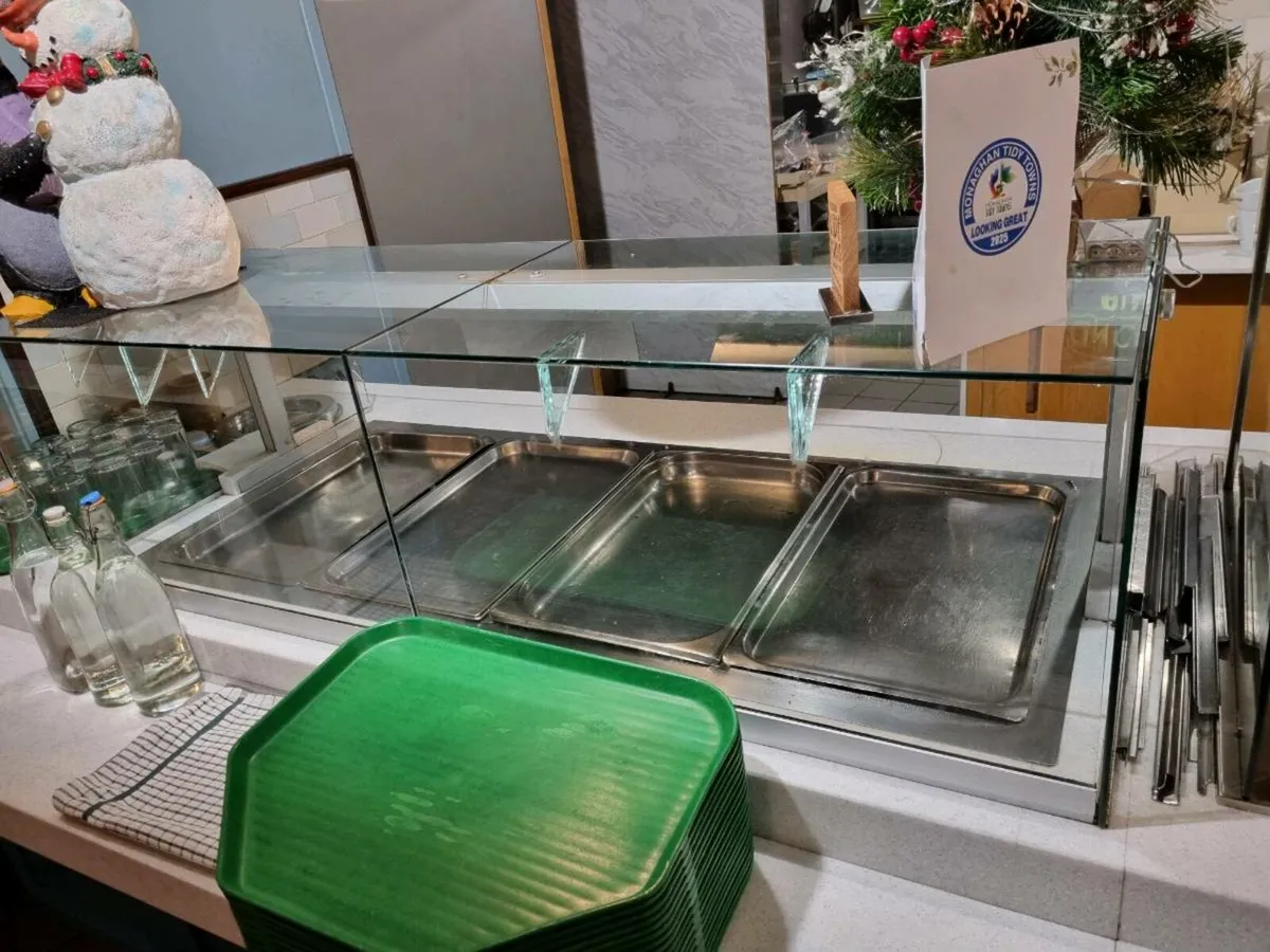 Counter display fridge and hot bain marie counter - Image 2