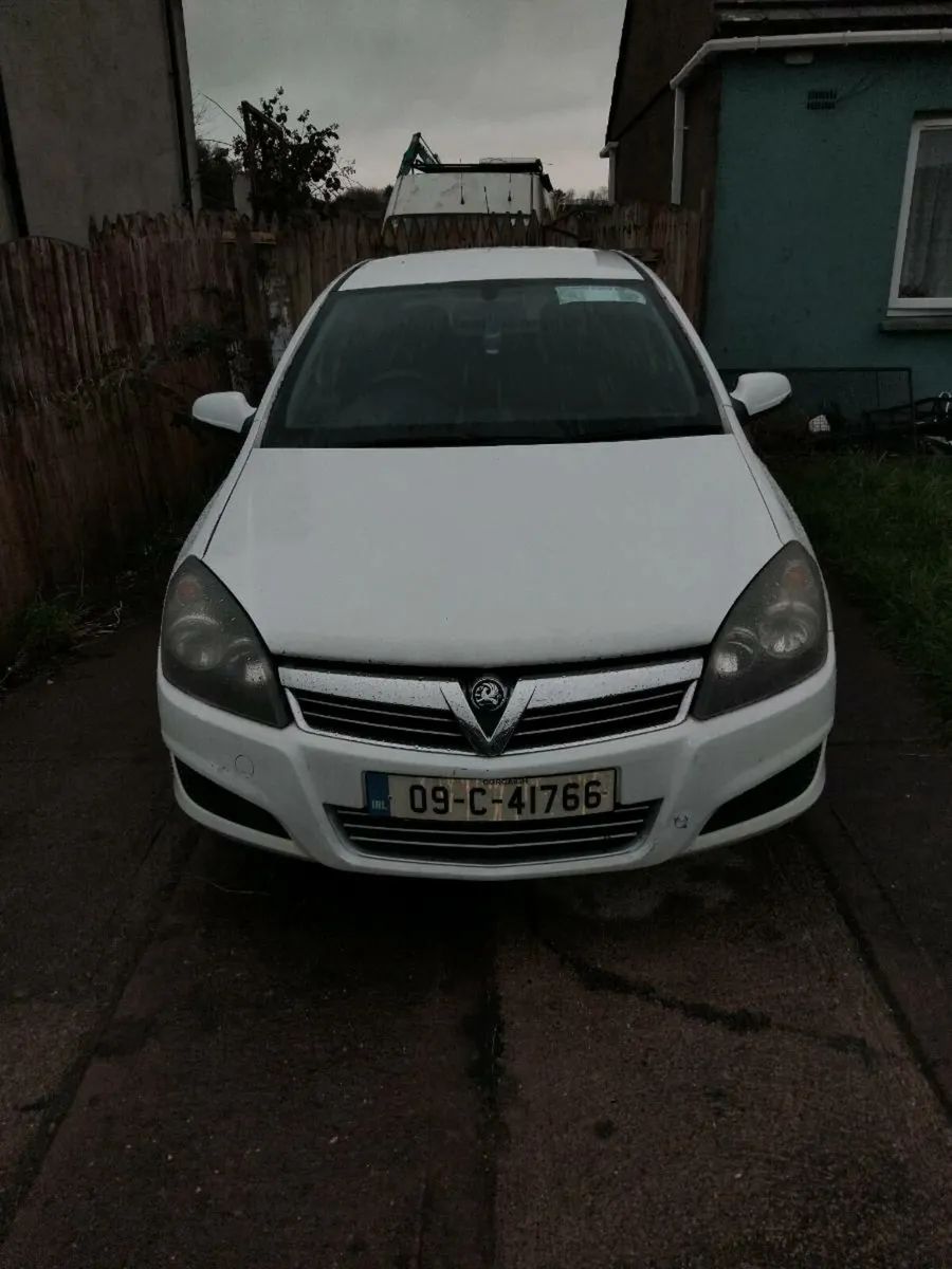 09 Vauxhall astra 1.7 diesel - Image 1