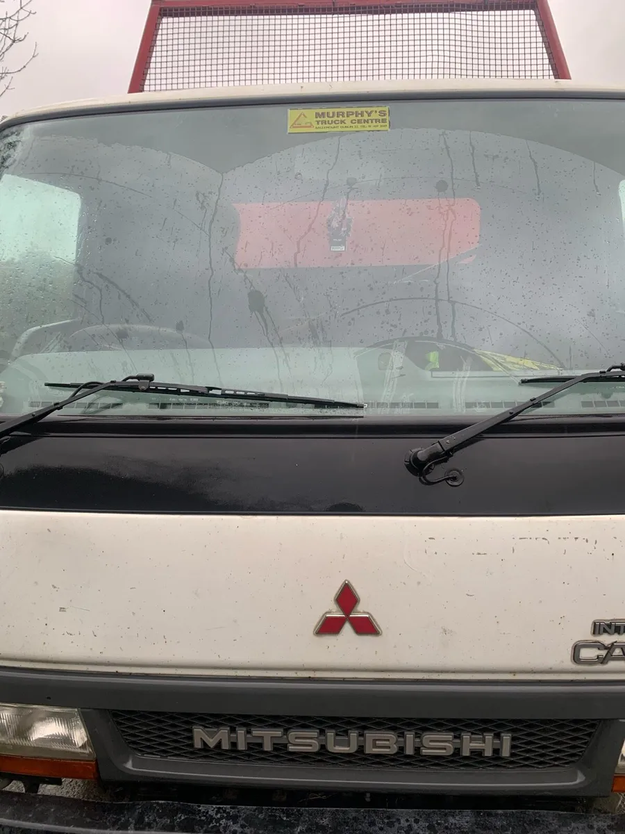 Mitsubishi canter tipper 3.5 tonne - Image 3