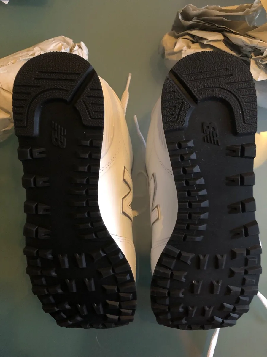 New Balance Trainers - Image 4