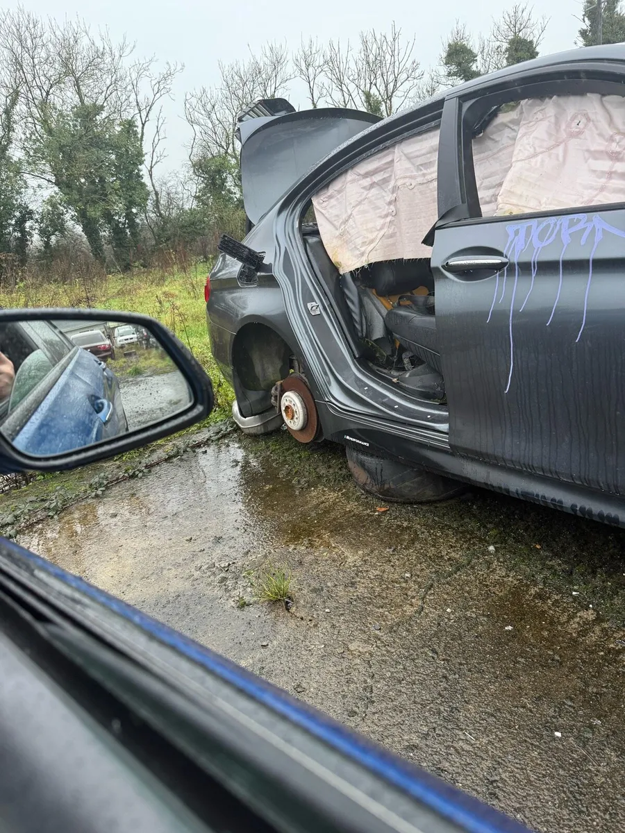 Bmw f10 2016 535d msport low mikes - Image 3