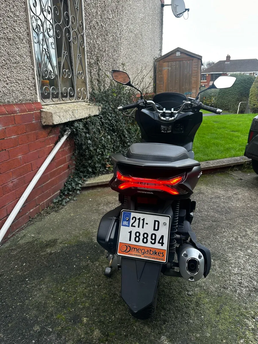Honda PCX 125cc - Image 3
