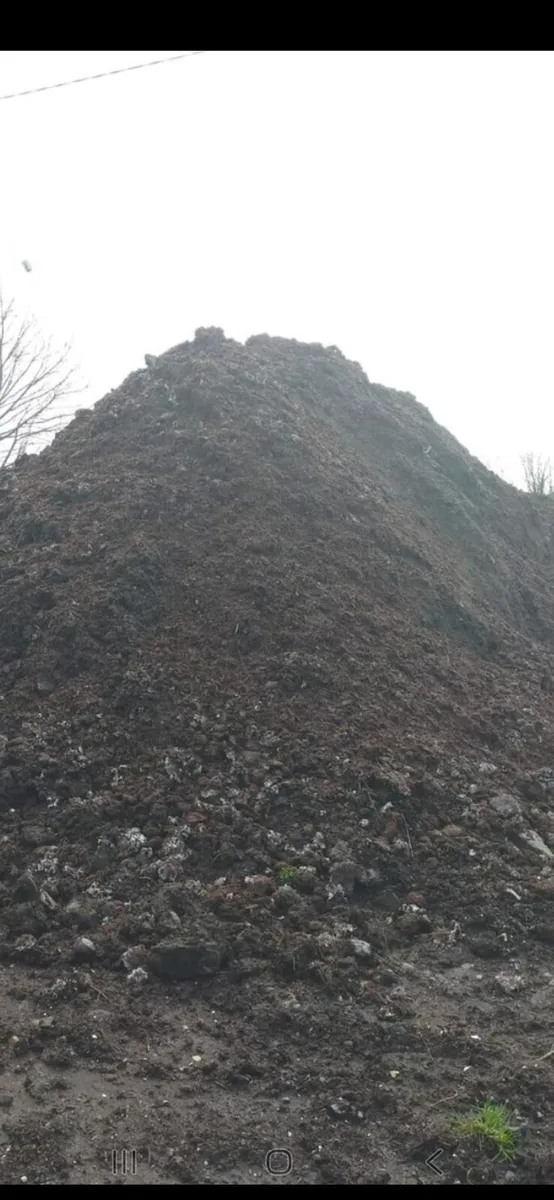 COMPOST TOPSOIL BARK MULCH GRAB HIRE CLEAN UP JOBS - Image 1