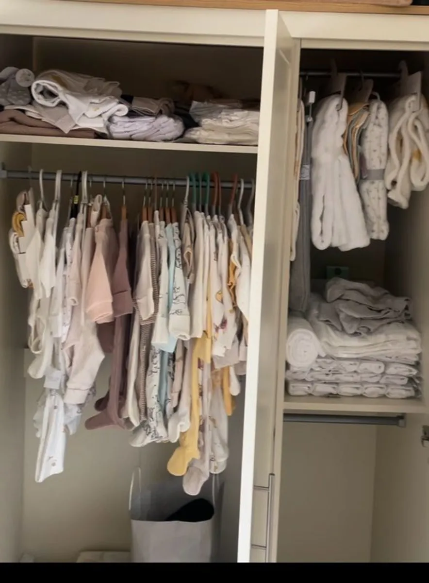 Wardrobe & drawers - Image 3