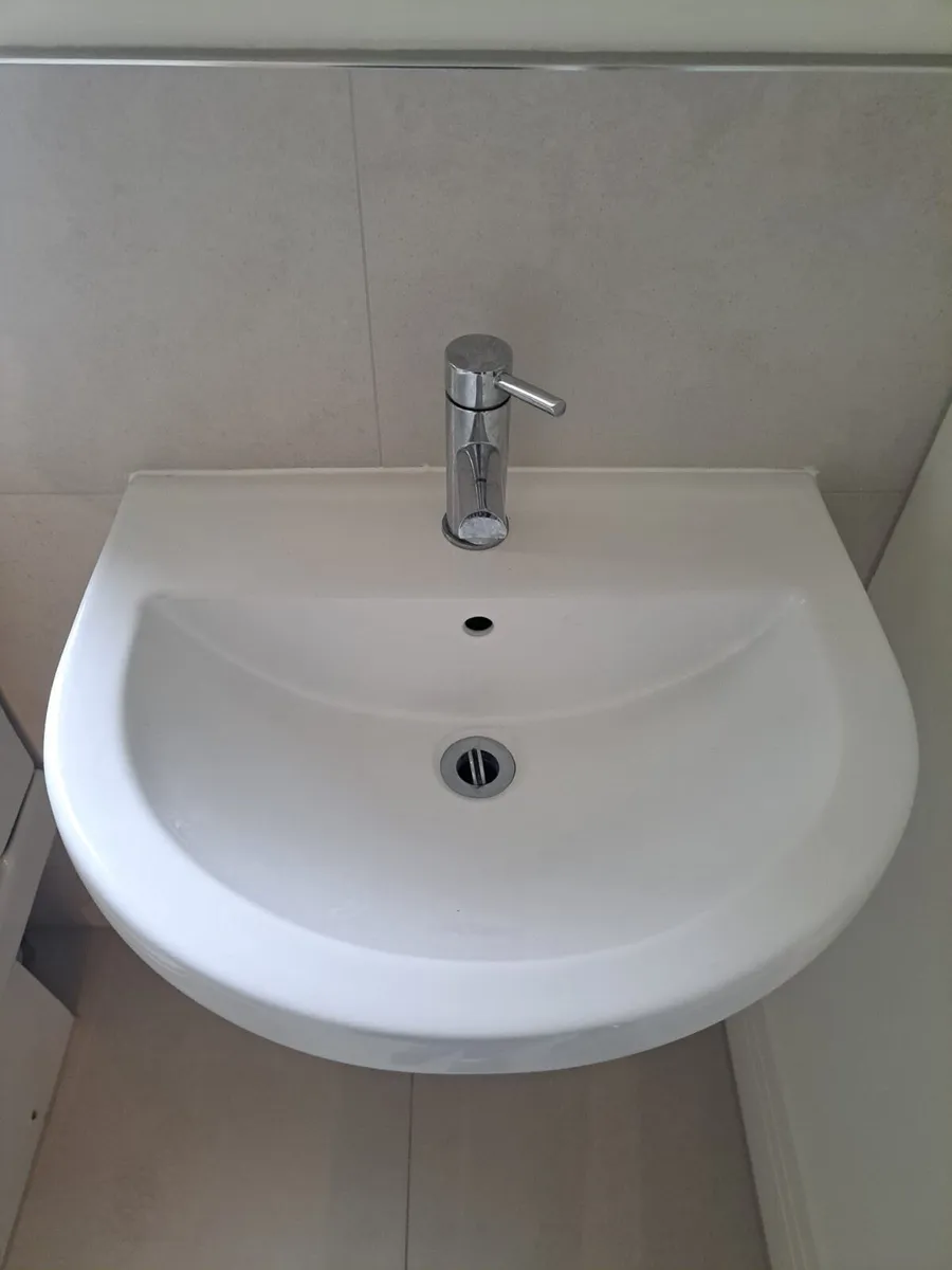 Bathroom Sink - Image 1