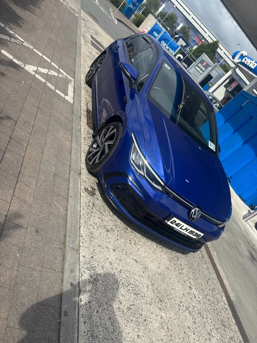 Volkswagen Golf r line - Image 1